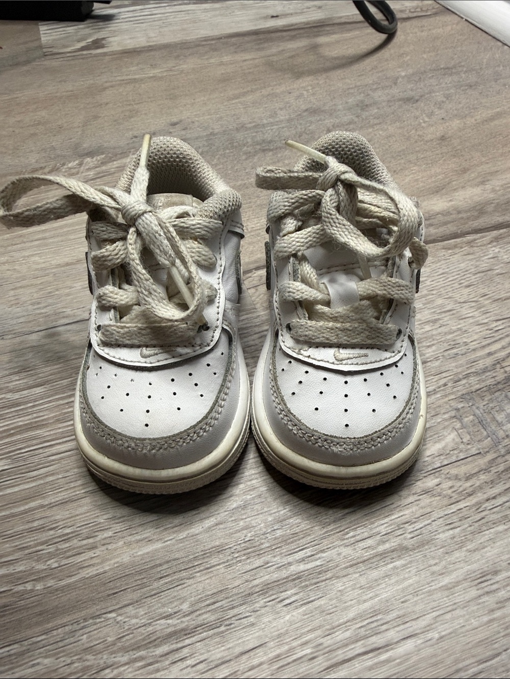 Toddler Nike All White Air Force 1s Size 3c